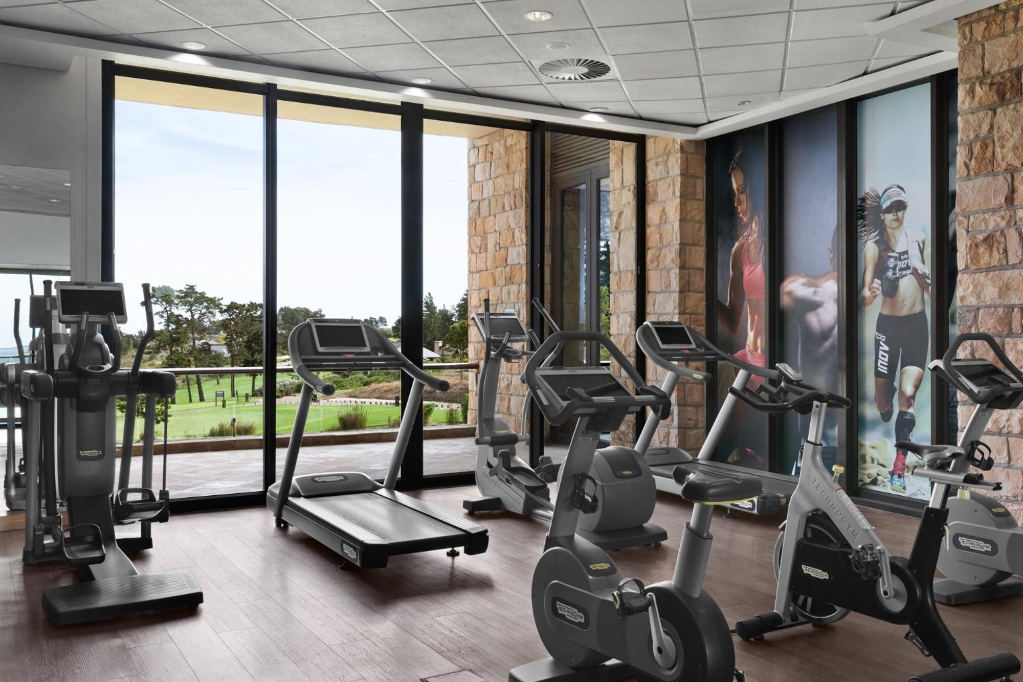 Arabella Hotel, Golf And Spa Hermanus Exterior foto The Fitness Center at The Ritz-Carlton, Laguna Niguel